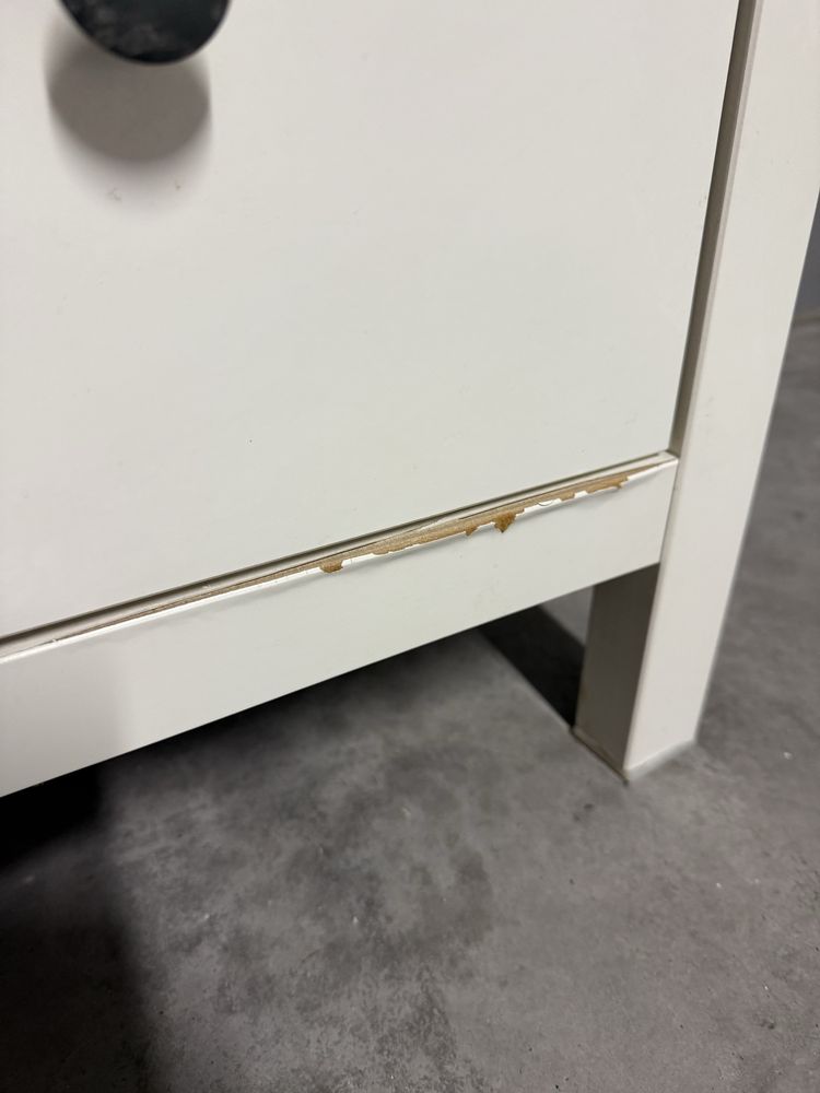 Cómoda branca ikea hemnes