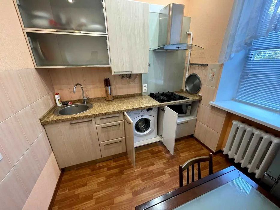 В аренду предлагается однокомнатная квартира по ул. Антоновича 123