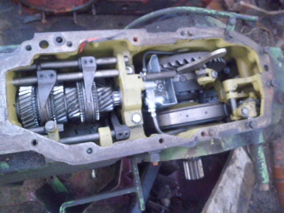 John Deere 1640 lub 2040 mechanizm różnicowy z atakiem 2140 atak