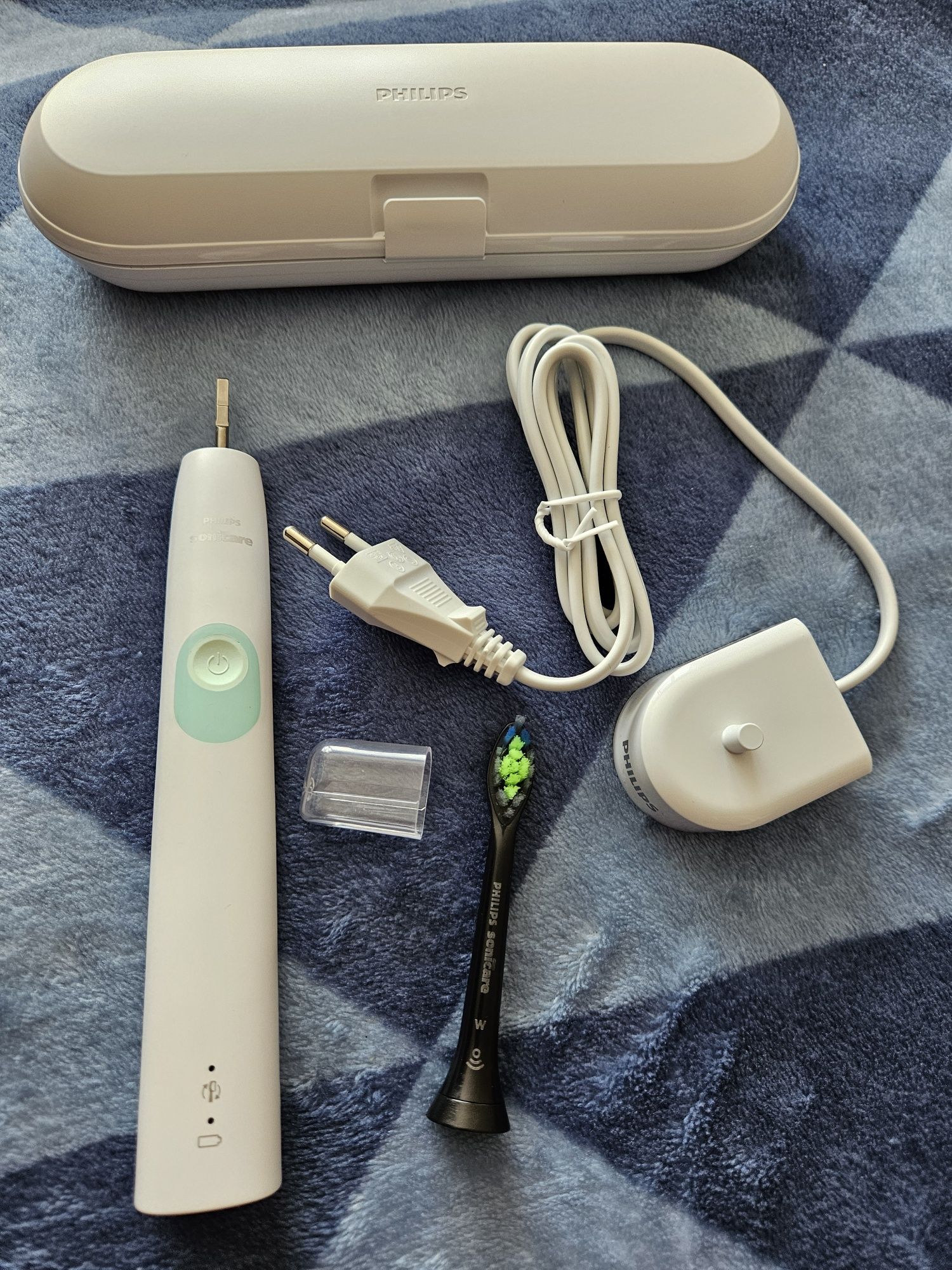 Philips Sonicare HX680A Szczoteczka Soniczna Elektryczna Ładowarka