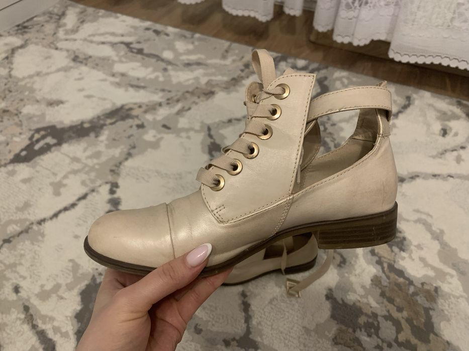 Eleganckie buty damskie