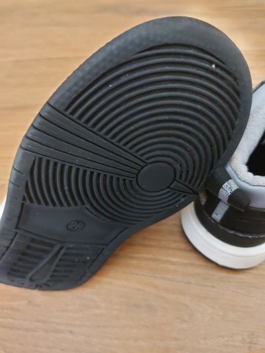 Взуття для хлопчика осіннє