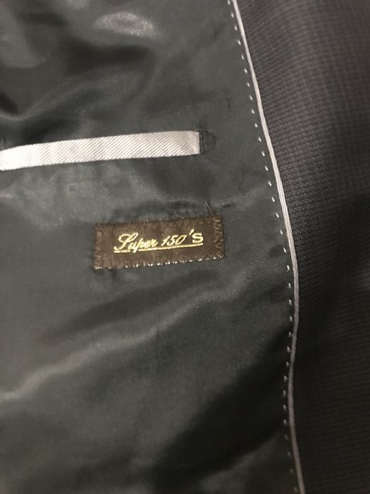 Костюм мужской деловой