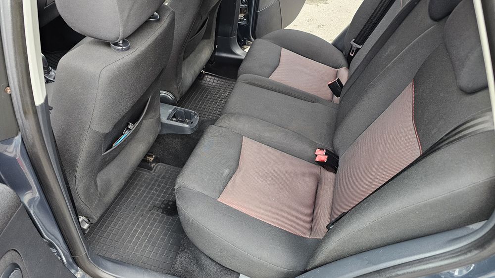 Seat Ibiza 2006 року