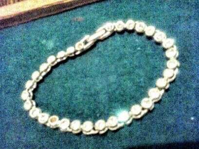 изящный подарок эйвон