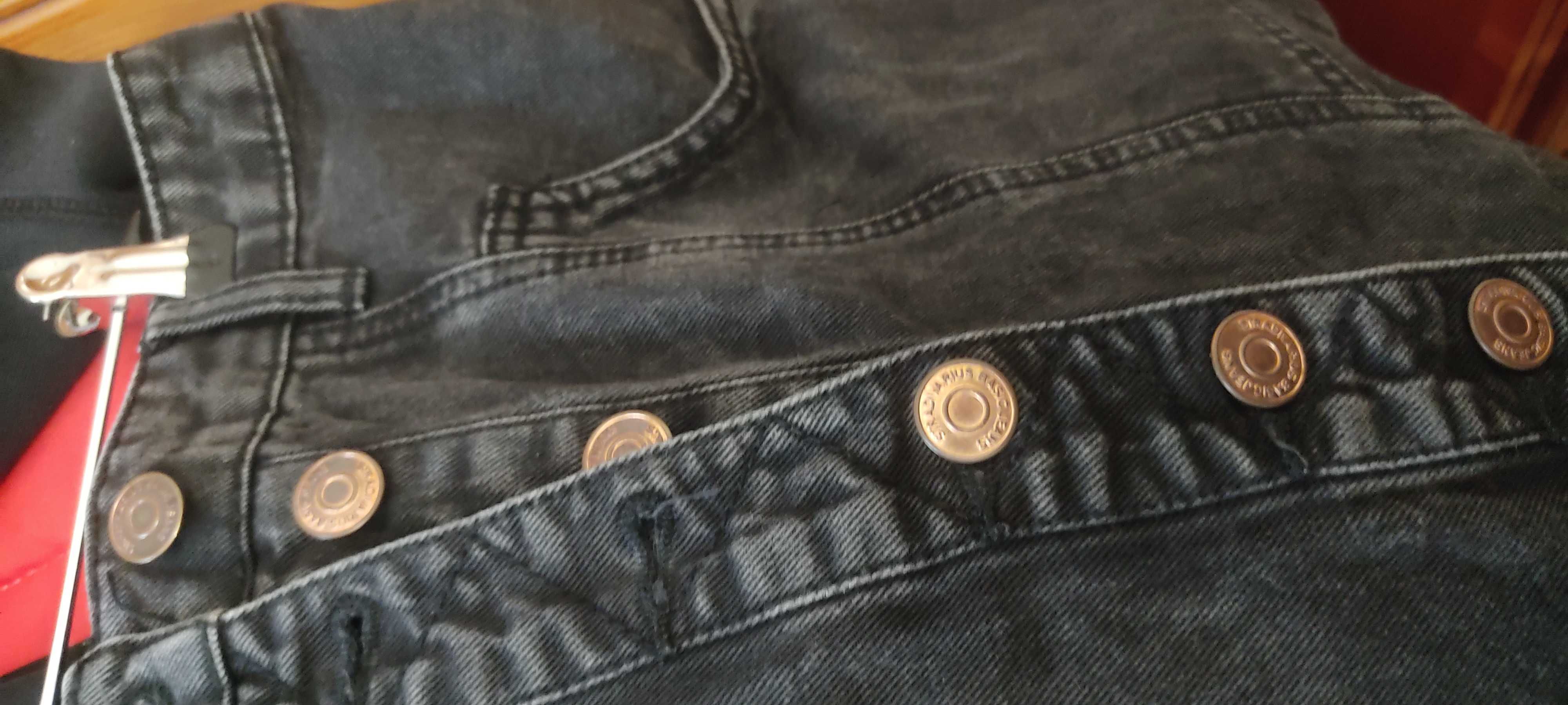 saia de ganga com botões stradivarius