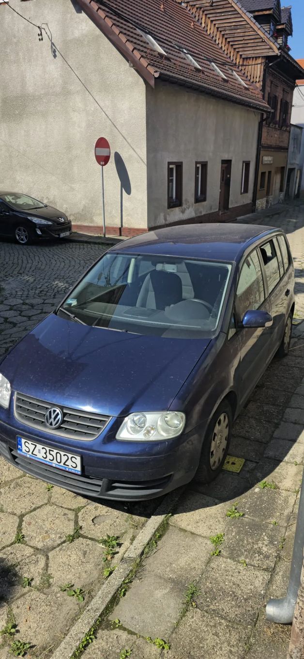 Volkswagen Touran VW Touran z hakiem