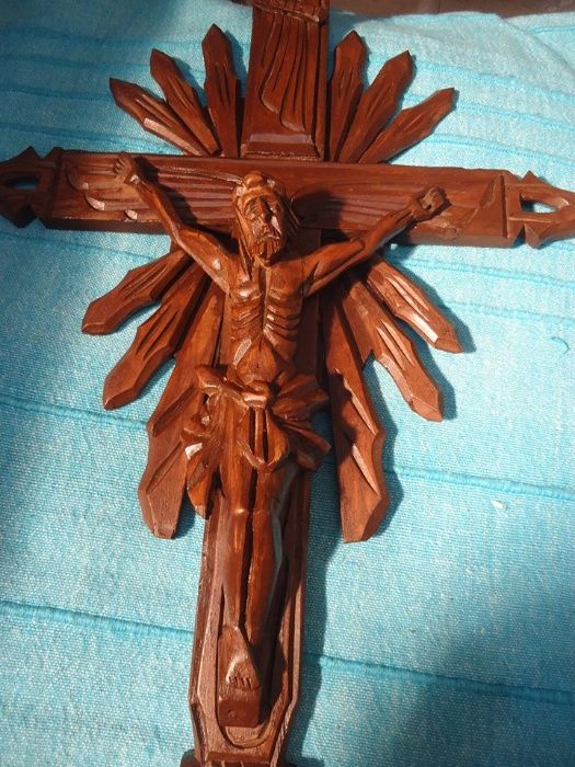 Cristo em Madeira