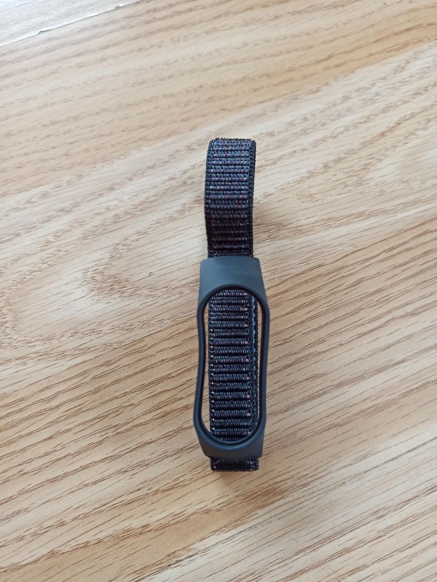 Materiałowa opaska do Mi Band 5/6/7