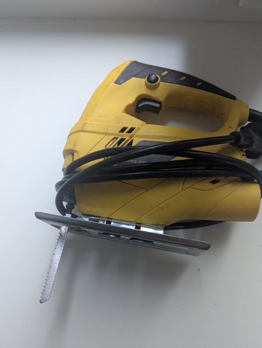 Лобзик электрический