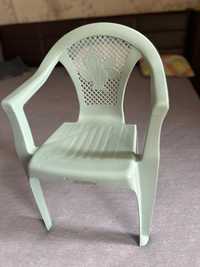Детский пластиковый стульчик 120 грн