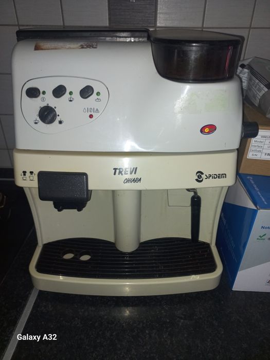 Кавомашина.  ...