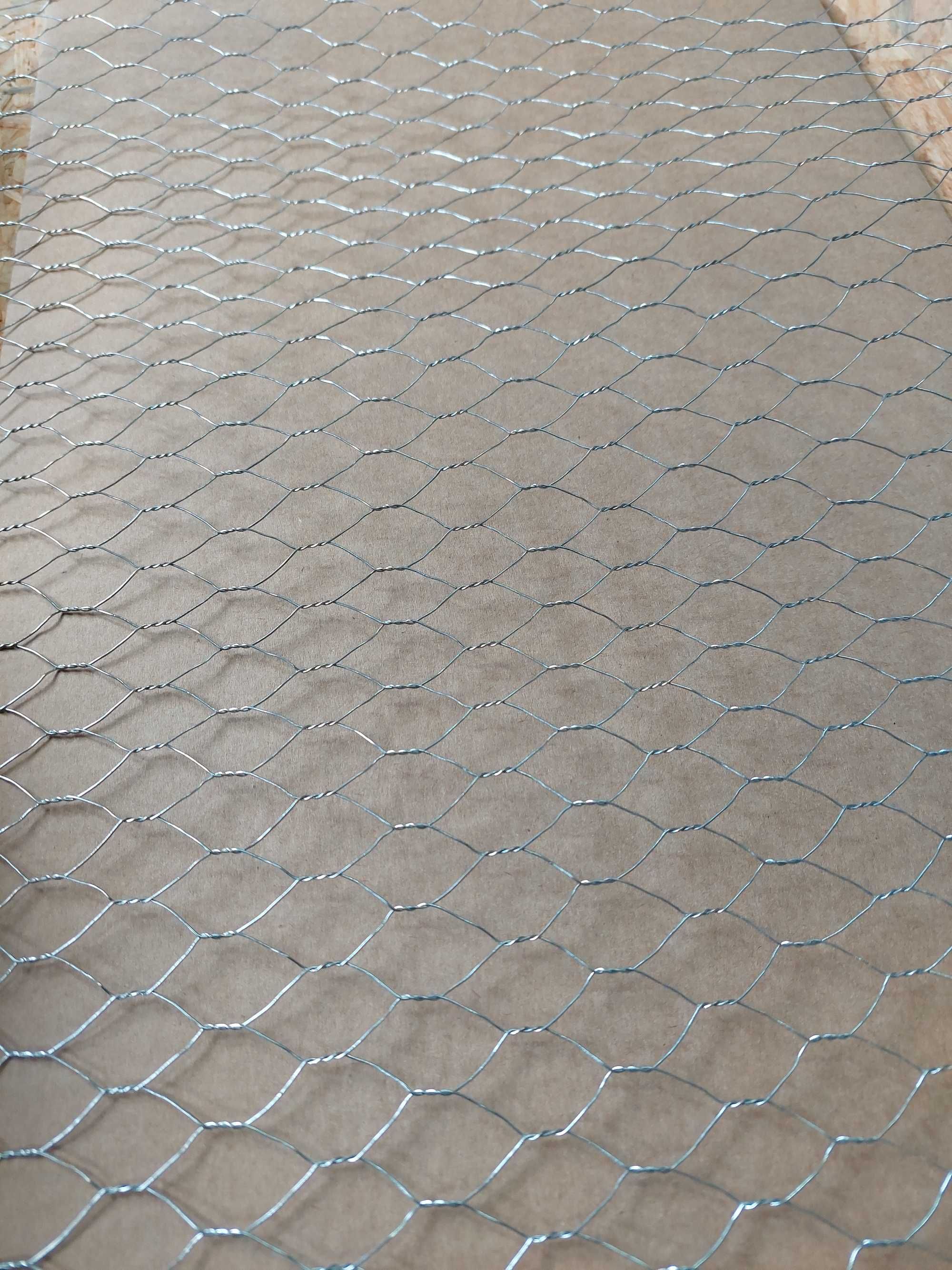 Siatka hodowlana hexagonalna 20/0,7 10m