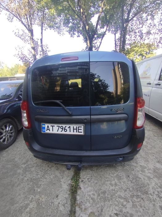Продам дачія логан 1.6 мпі
