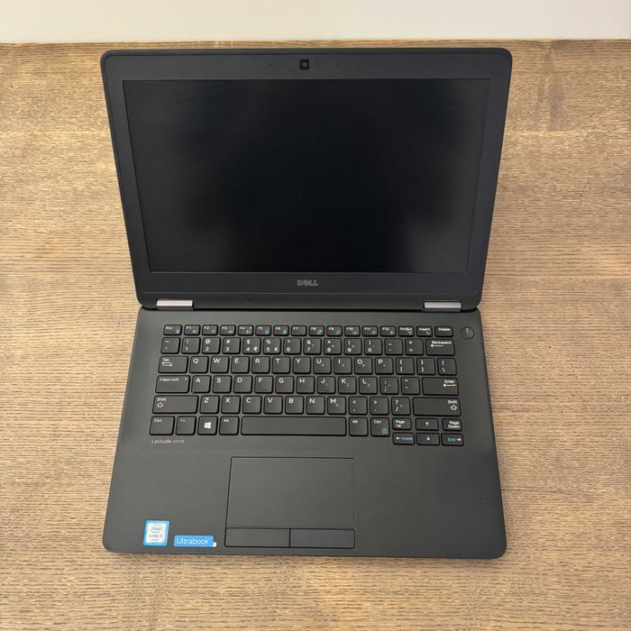 Dell Latitude E7270 / Intel Core i5 / RAM: 8 GB / 256 GB SSD