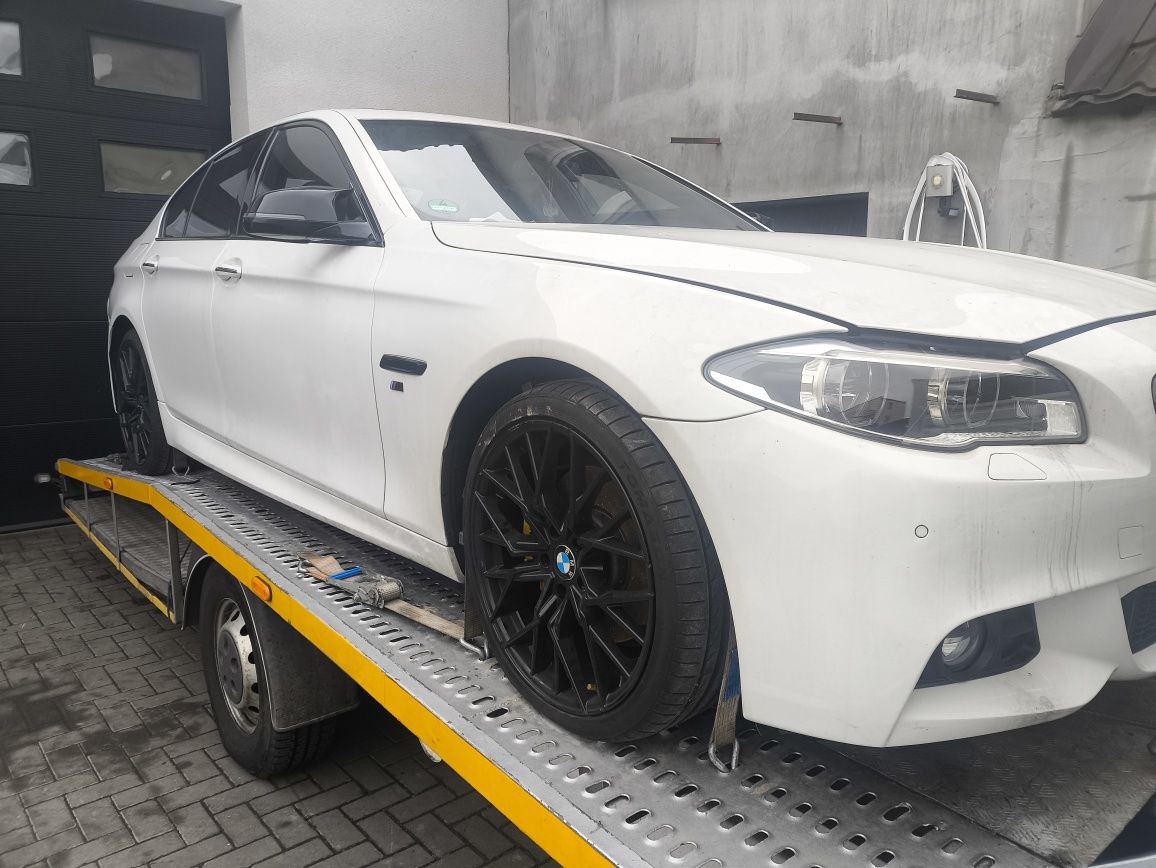 BMW F10 LCI polift m pakiet a300 alpinweiss maska zderzak drzwi klapa