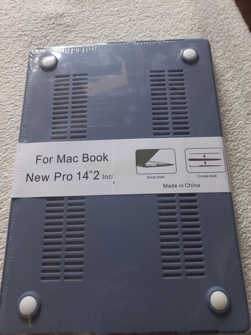 Комплект Пластиковый чехол-накладка для MacBook Air 14”