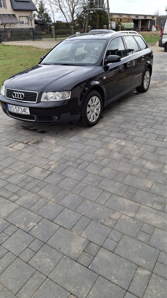 Audii a4 b8 2.0 benzyna