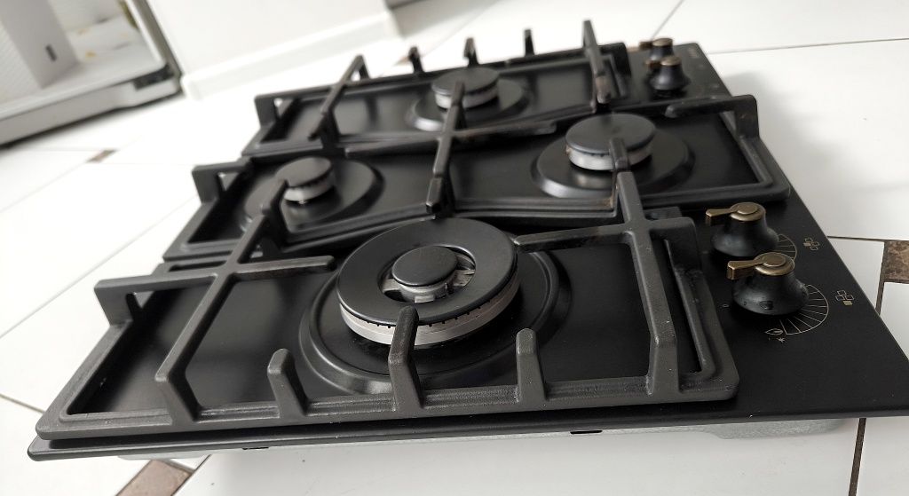 Газова поверхня "Gorenje" б/в. Дефект!!!