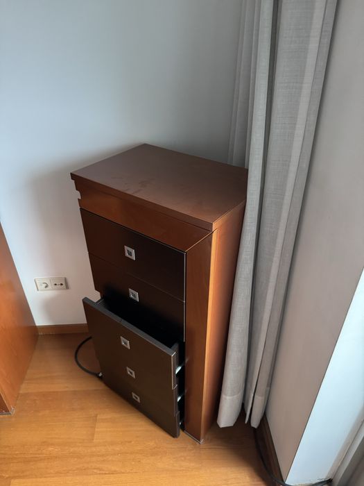 Camiseiro c/ 5 Gavetas