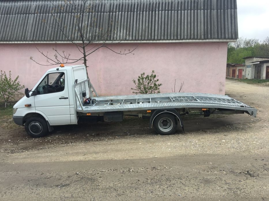 Евакуатор. Євакуатор. Лавета. Лафета 24/7 Тернопільська обл.Ланівці