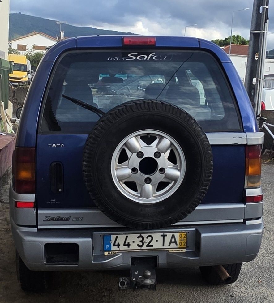 2 Tata Safari 2.0