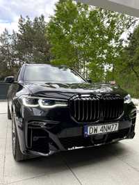 BMW X7 M 50i 4,4 V8 530 km Salon Polska MAX wersja wyposażenia 1 wł.