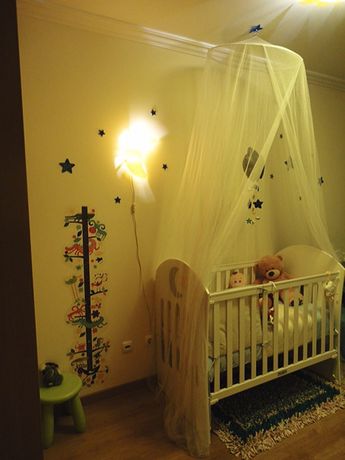Móveis + decoração para quarto bebé que consta da descrição!