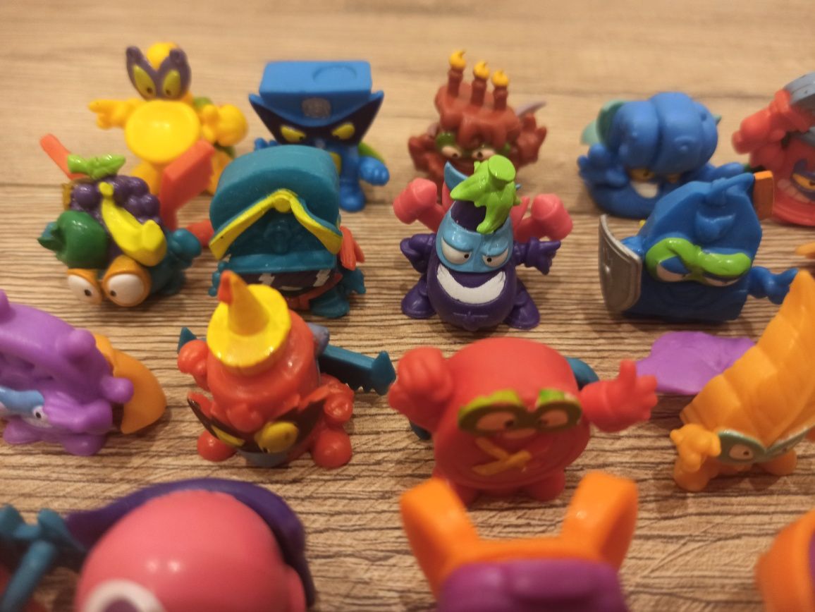 Figurki super zings