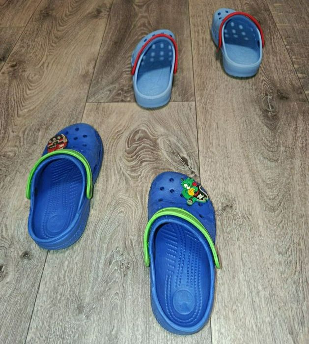 Дитячі Крокси Сабо  Shark 19 см. Та сині 17 см.