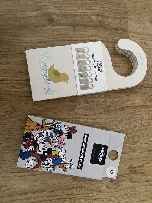 Cartões Dianey para fotografar bebé cada mês e divisor de roupa até 2a