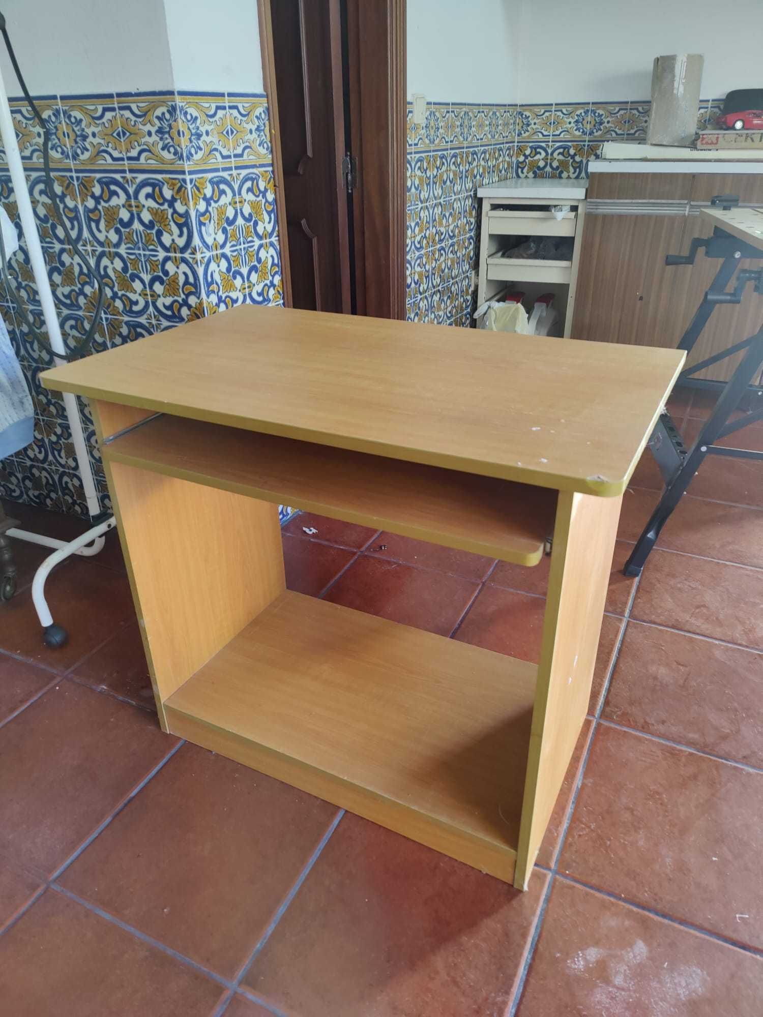 Secretária de escritório