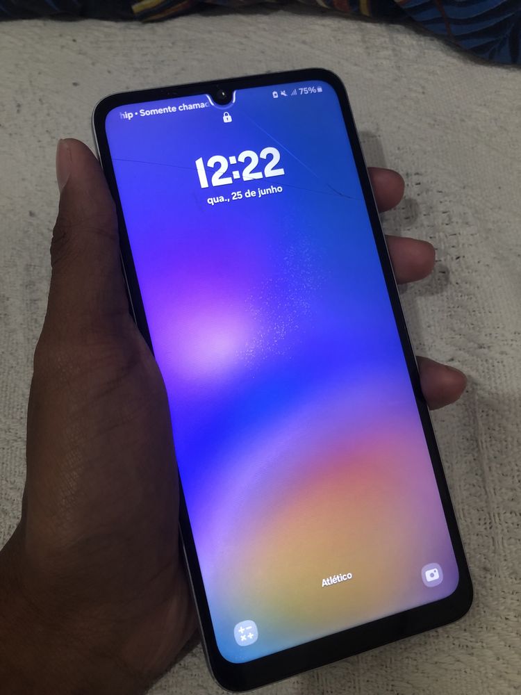 Galaxi A05 conservado