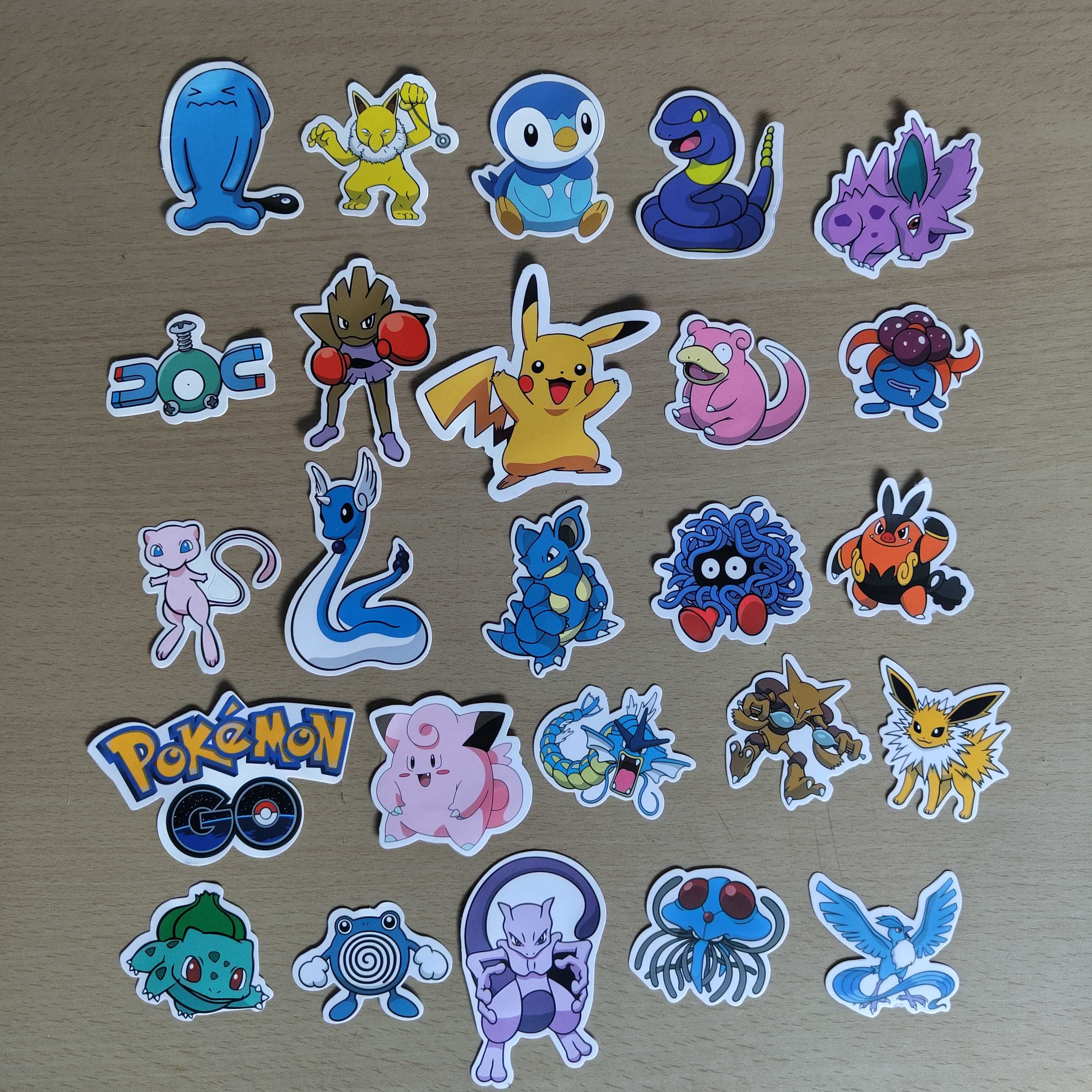 100 Stickers Autocolantes Pokémon Pikachu