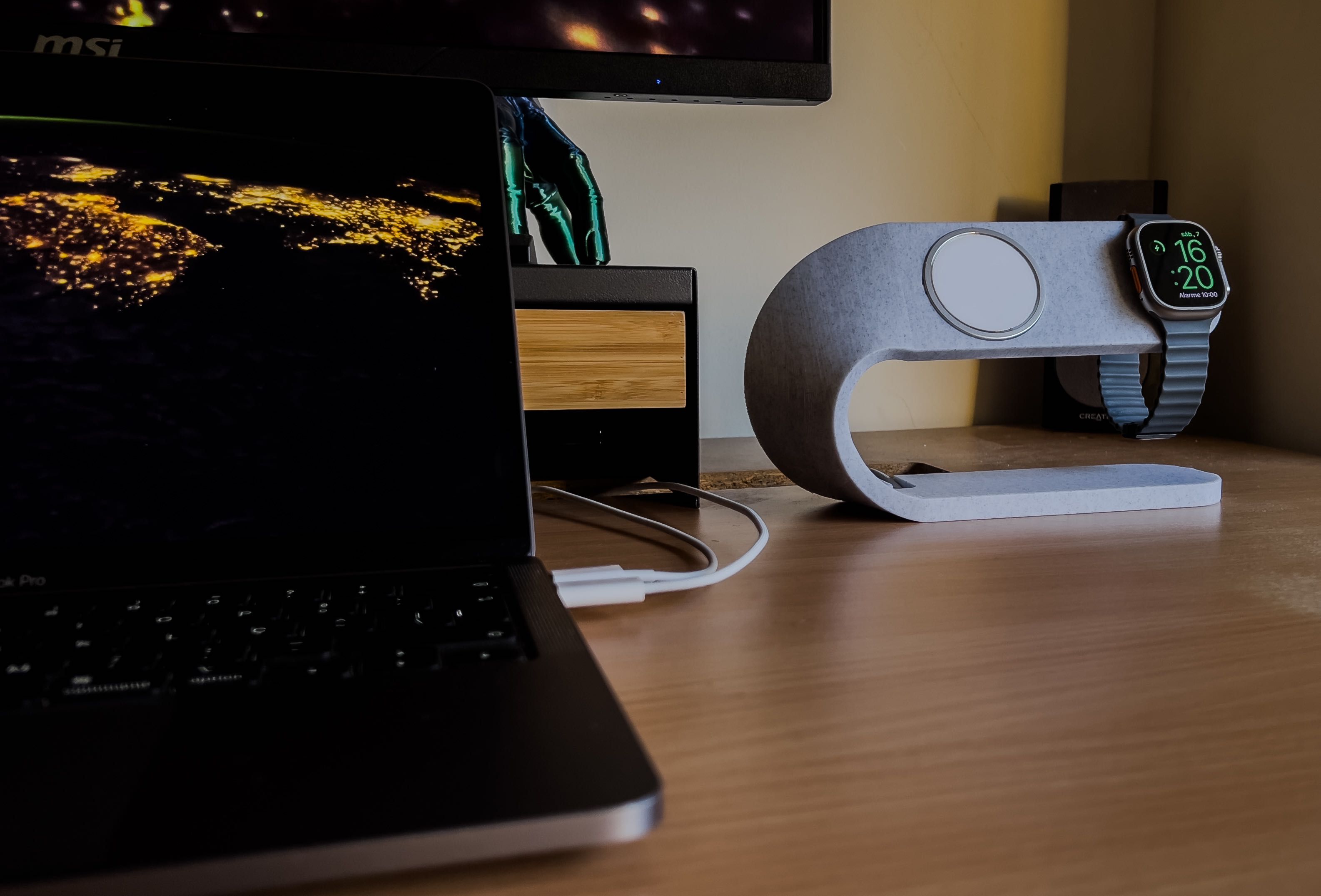 Estação Carregamento Magsafe para iPhone/Apple Watch (Charging Dock)