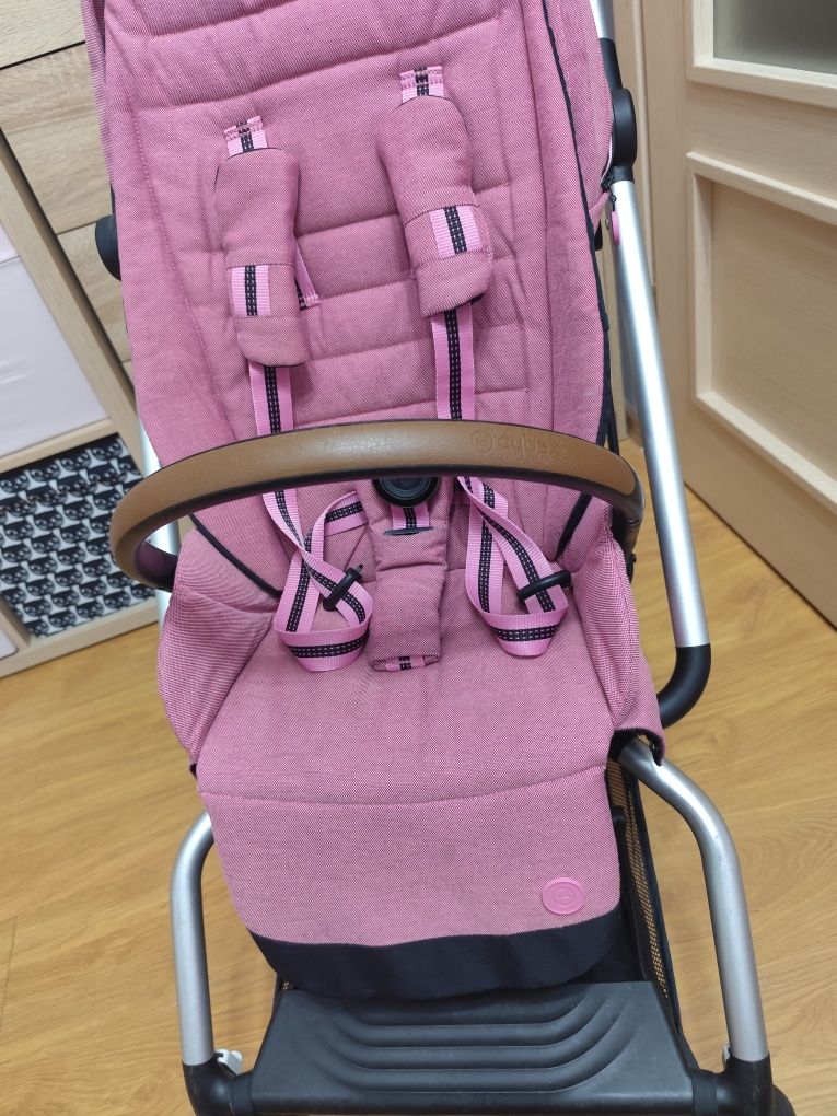 Cybex Eezy S Twist plus 2