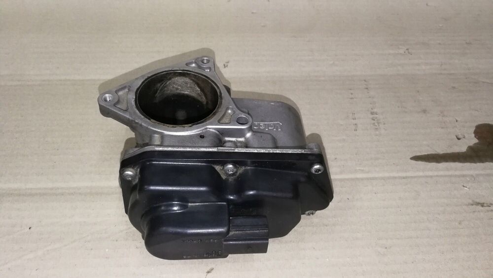 Клапан EGR ЄГР Audi A4 A5 Q5 A6 VW Passat Tiguan Skoda Seat 03L131501G
