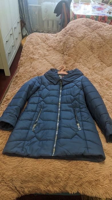 Жіноче зимове пальто