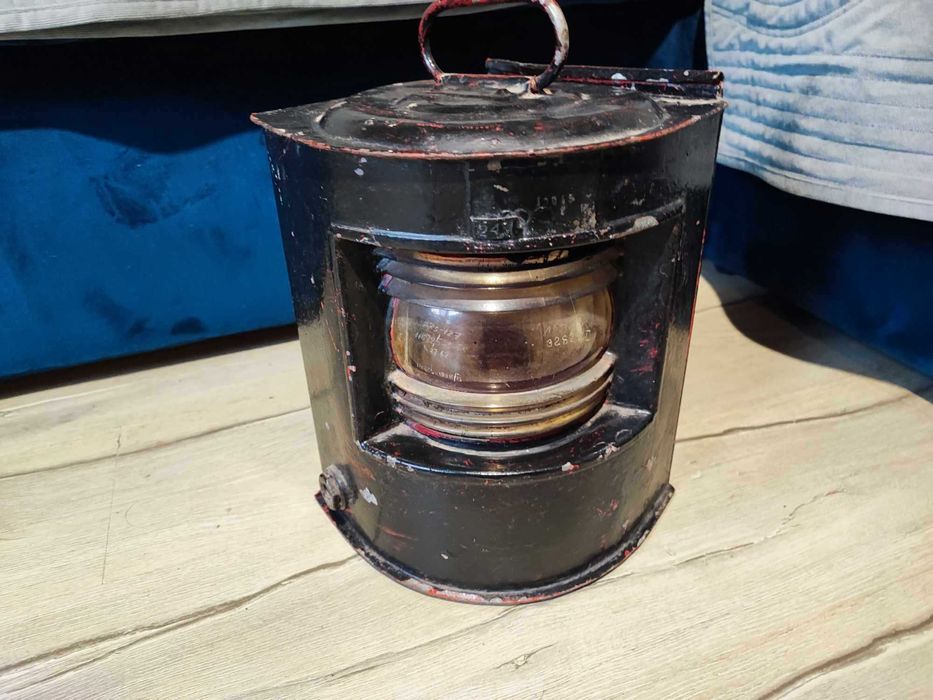 Stara lampa okrętowa z lat 50,industrial