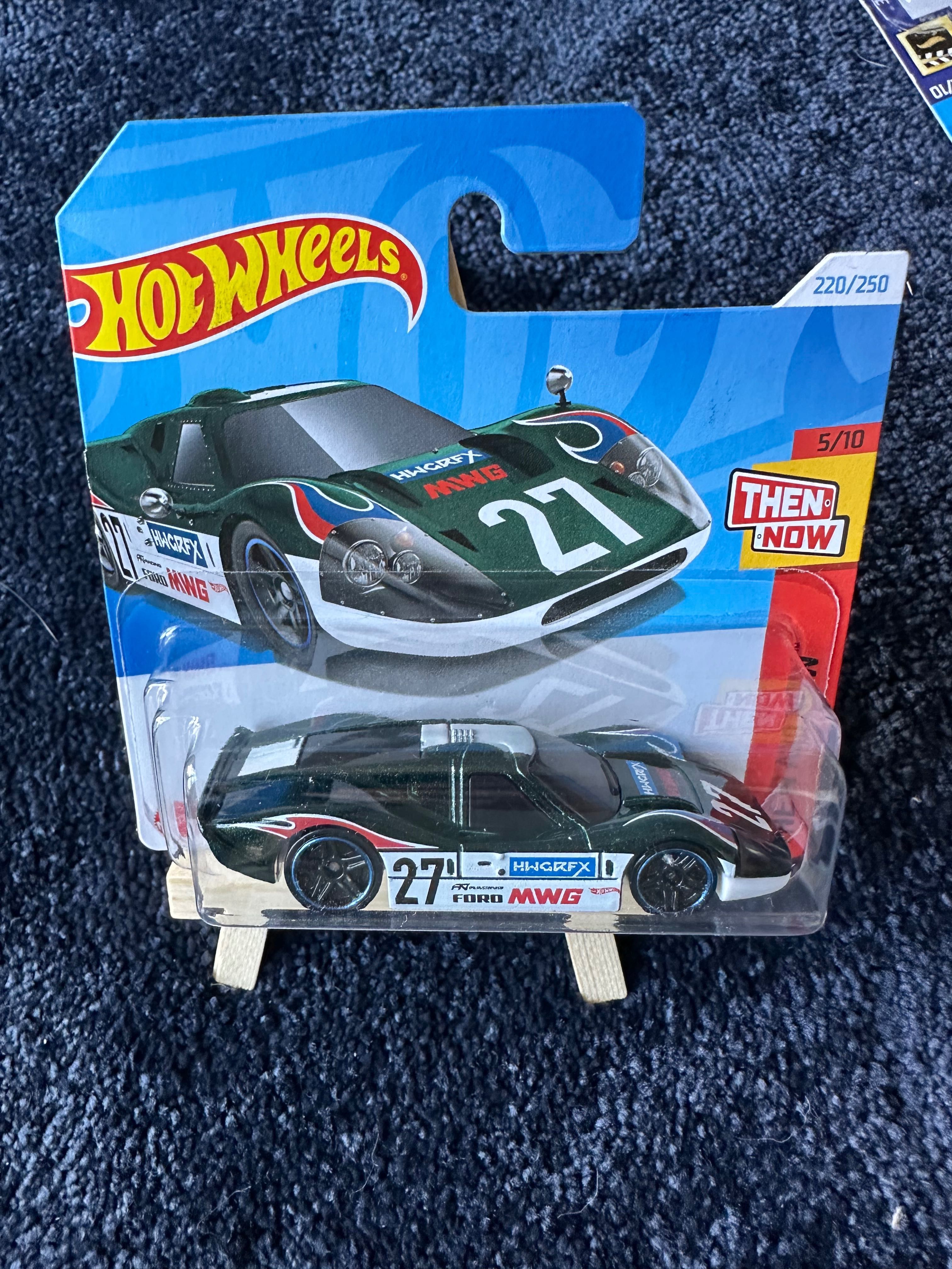 hot wheels 67 ford gt40 mk IV zielony