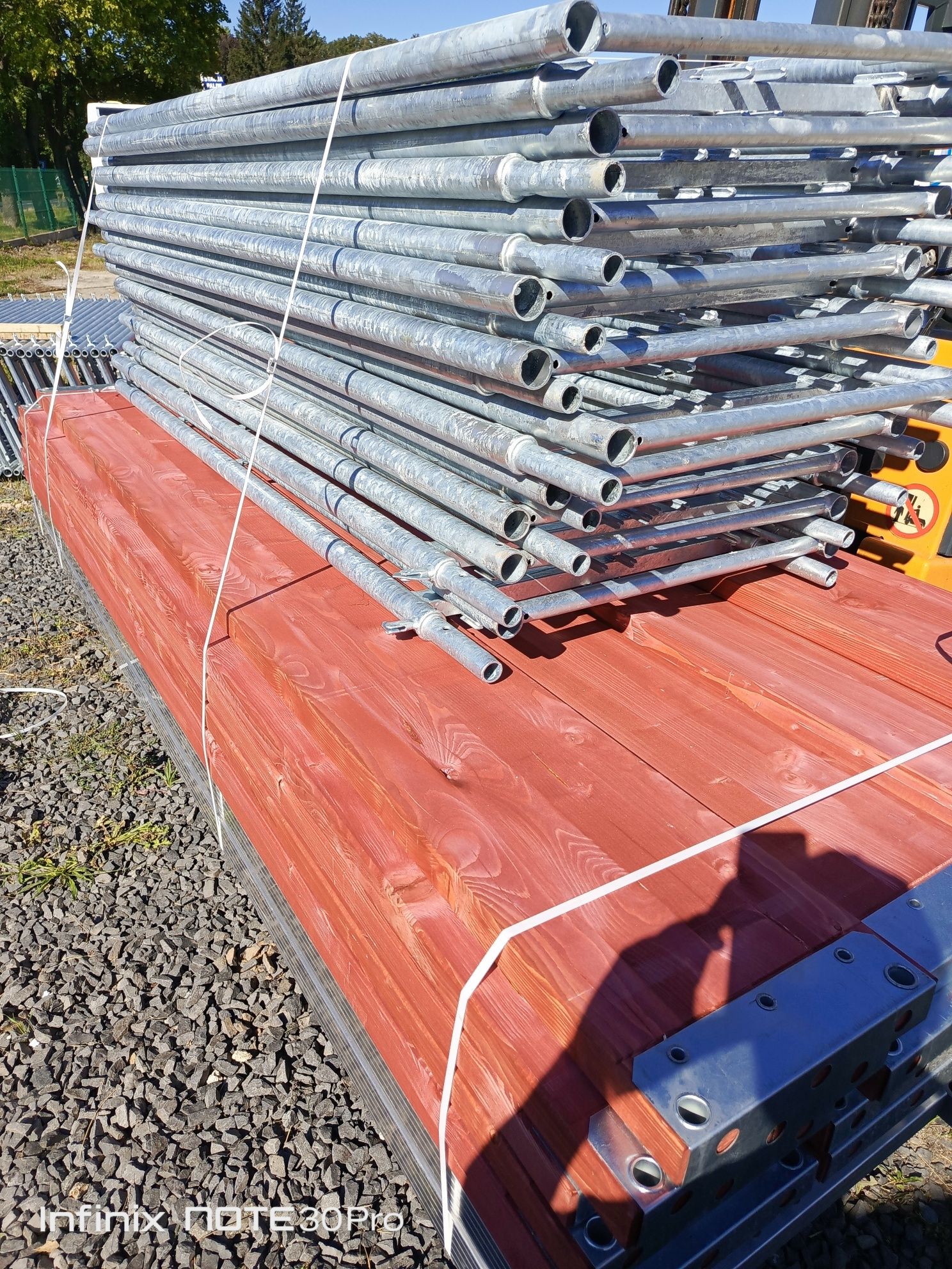200m2 Transport B-c gratis Rusztowanie elewacyjne systemowe plettac