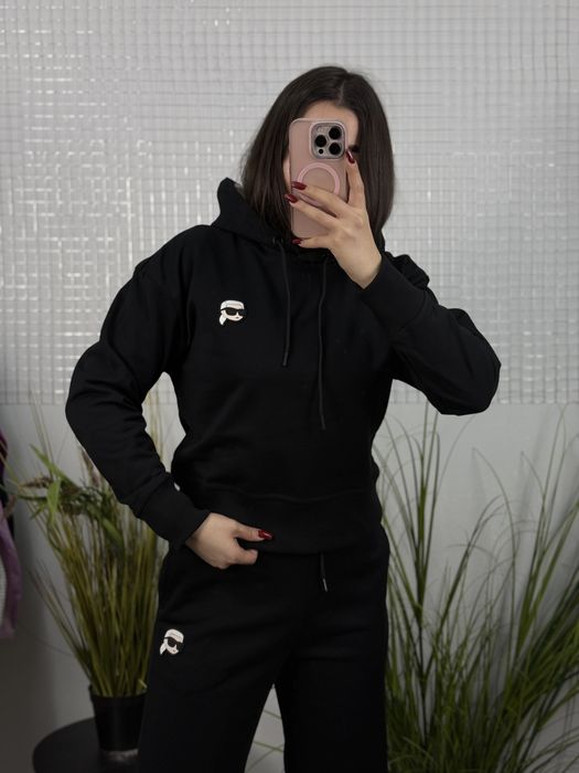 Новий жіночий костюм karl lagerfeld