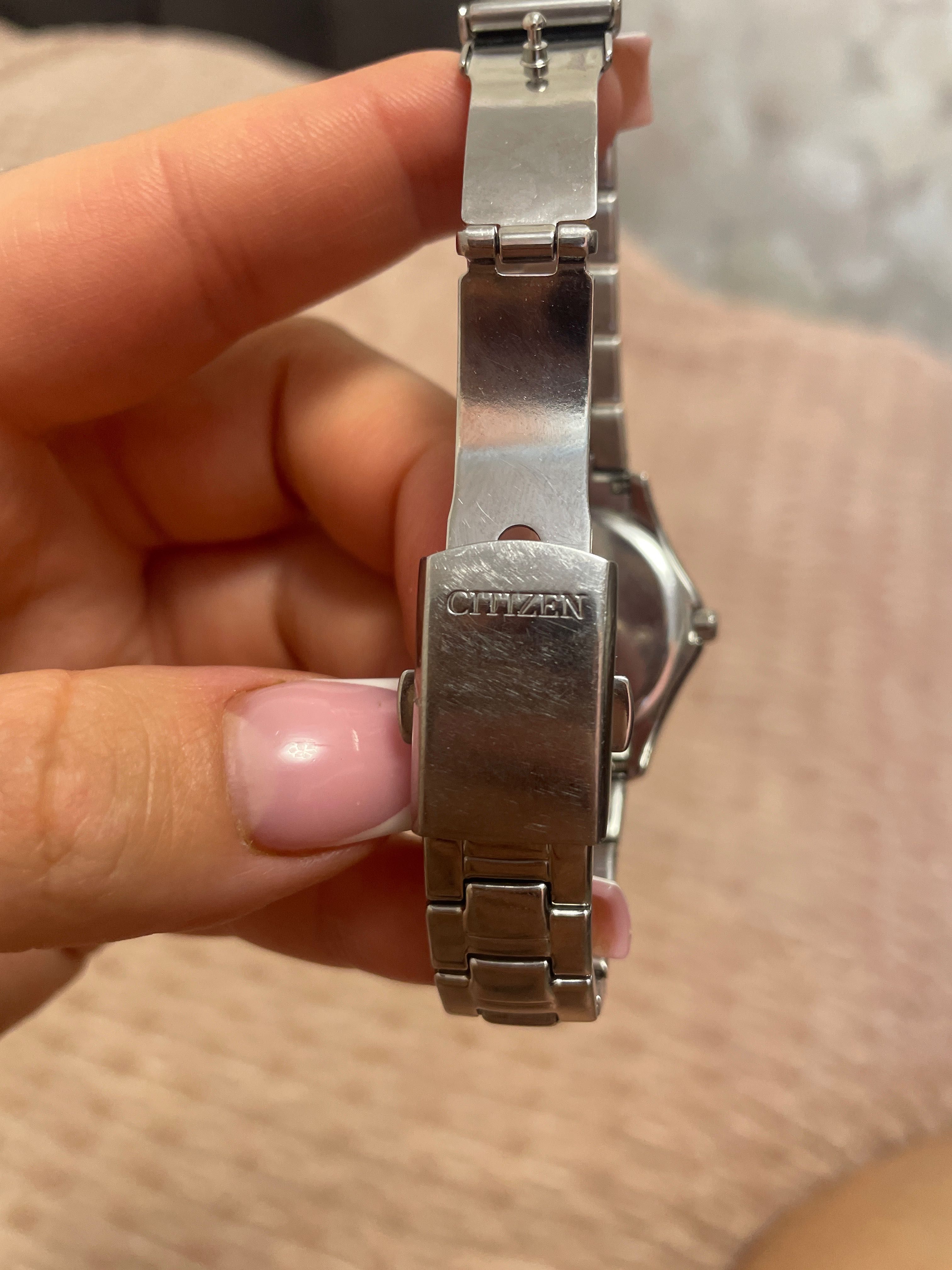 Жіночі годинники Citizen Eco-Drive FE1140-86X Swarovski Crystals J710
