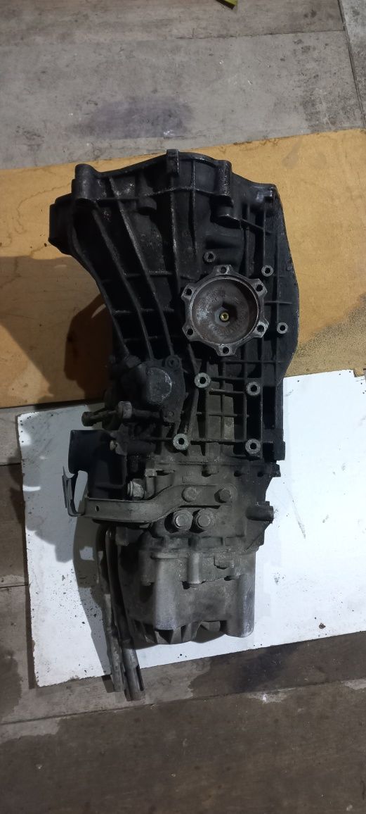 Кпп ауді 100 с4 2.5 тді 6 ступенева