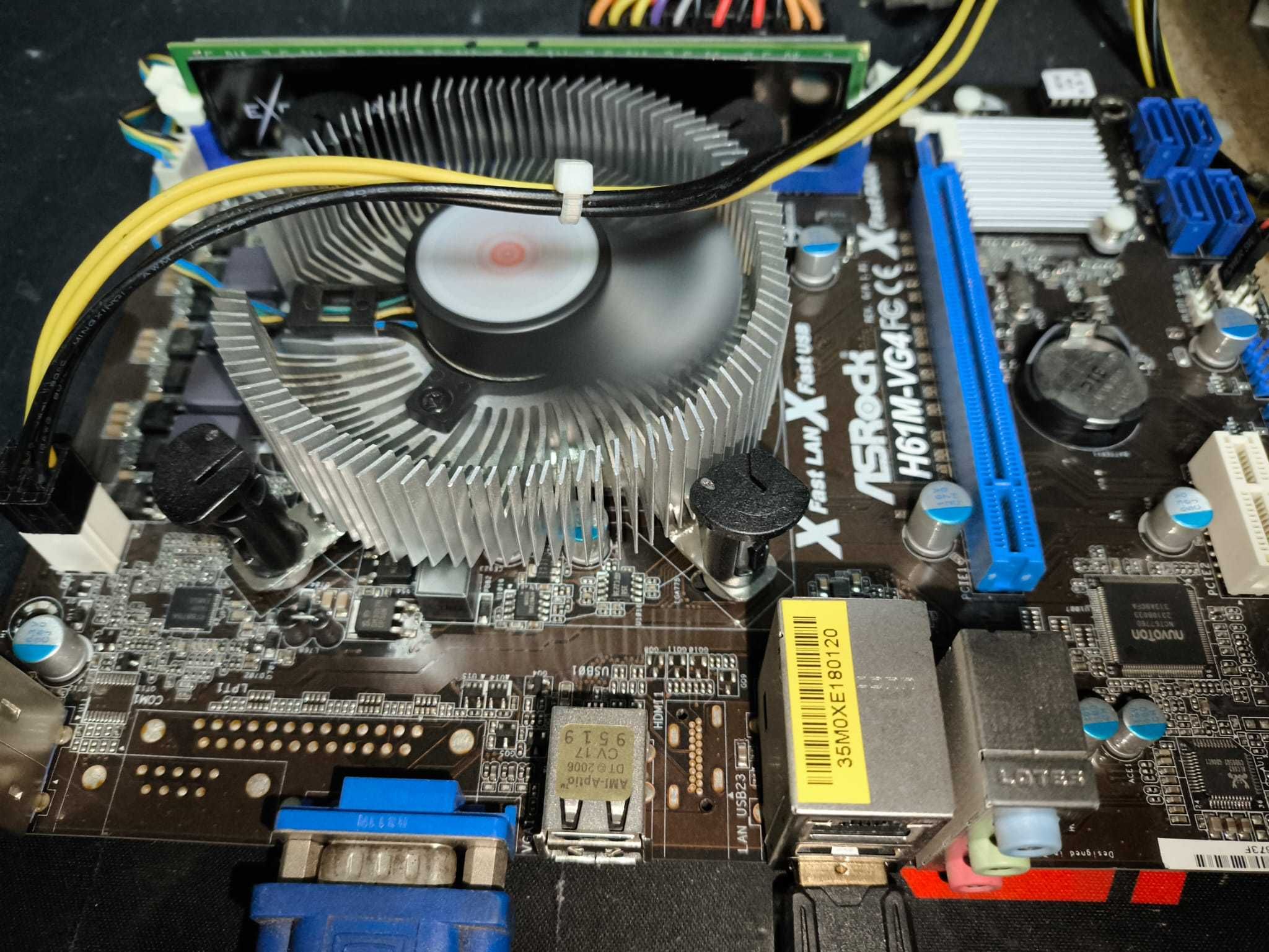 Processador Intel Pentium G620 a 2,60Ghz socket 1155 +Memória 4GB DDR3