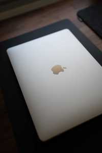 Macbook Air M1 Apple
