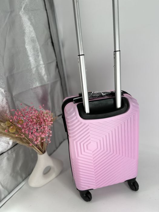 Nowa walizka S - mix kolor