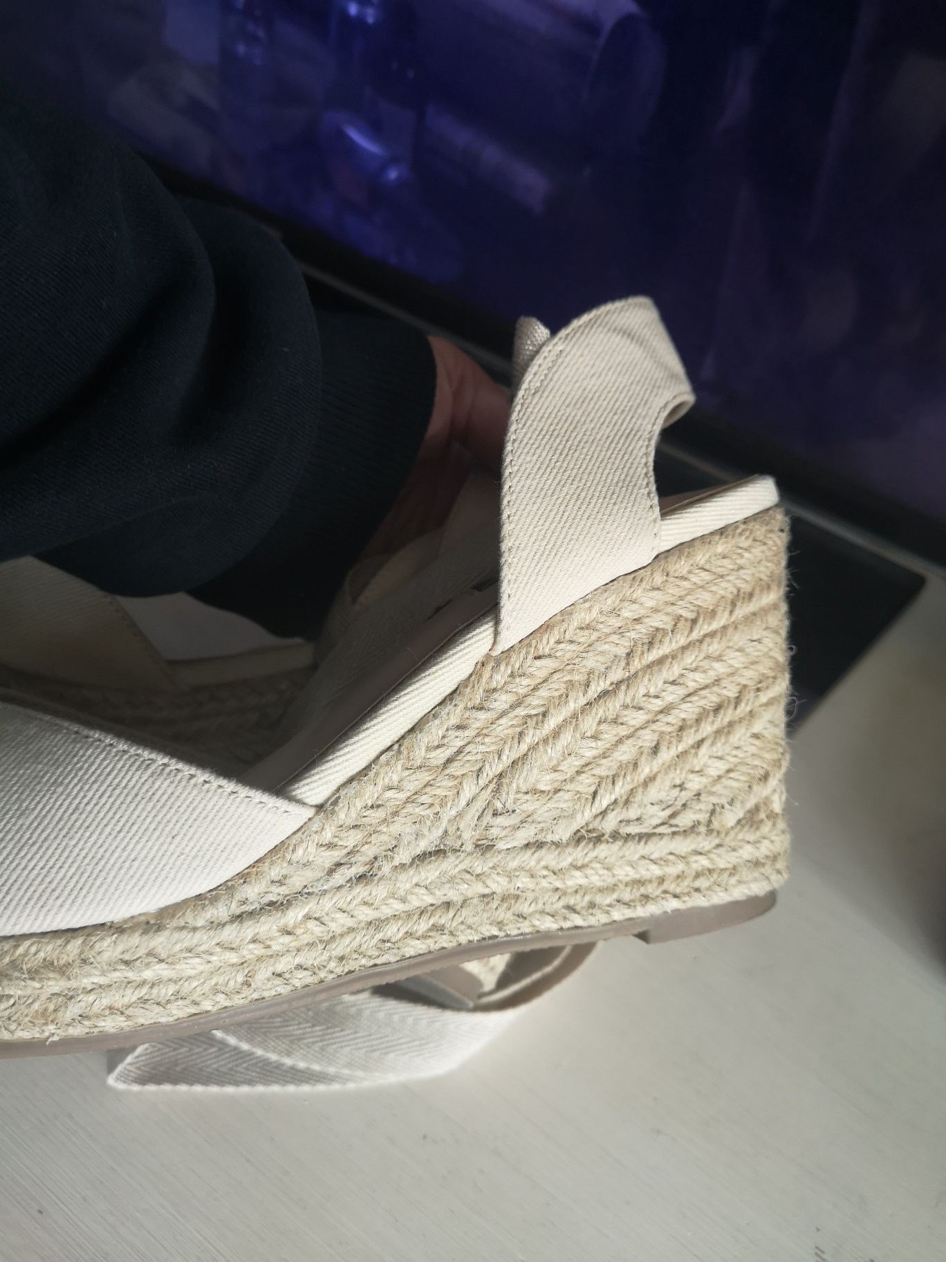 Beżowe espadryle lost ink 40 nowe buty sandały wiązane