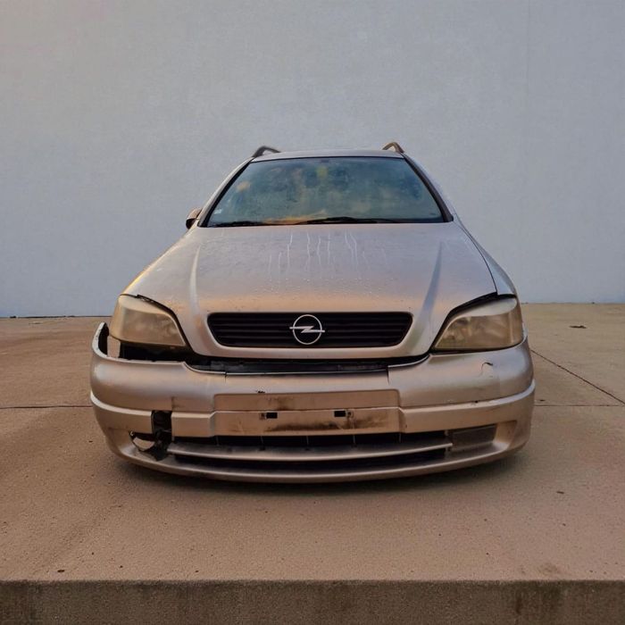 Opel astra para peças