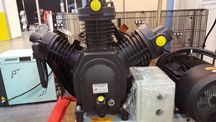 Компрессоры высокого давления 30 атм, серии ABB для ПЭТ бутылок